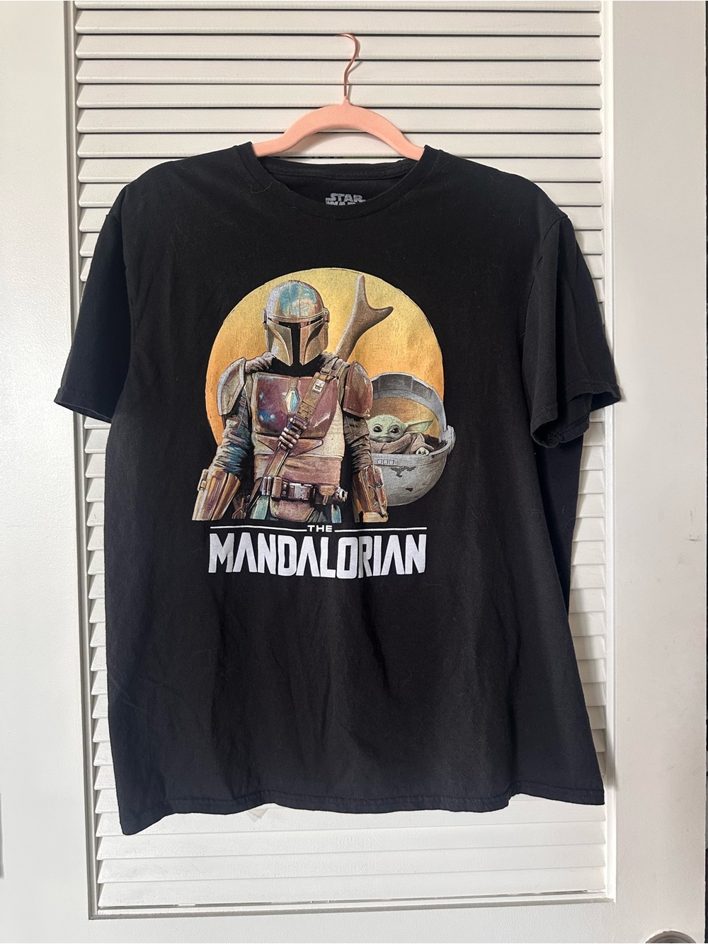 Star Wars Mandalorin Graphic Tee - Black